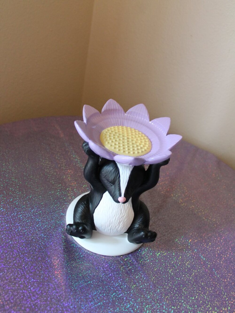 Bath & Body Works Skunk Flower Pedestal Candle Holder New In Box